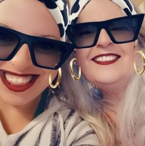 Meet your Posher, Lynn